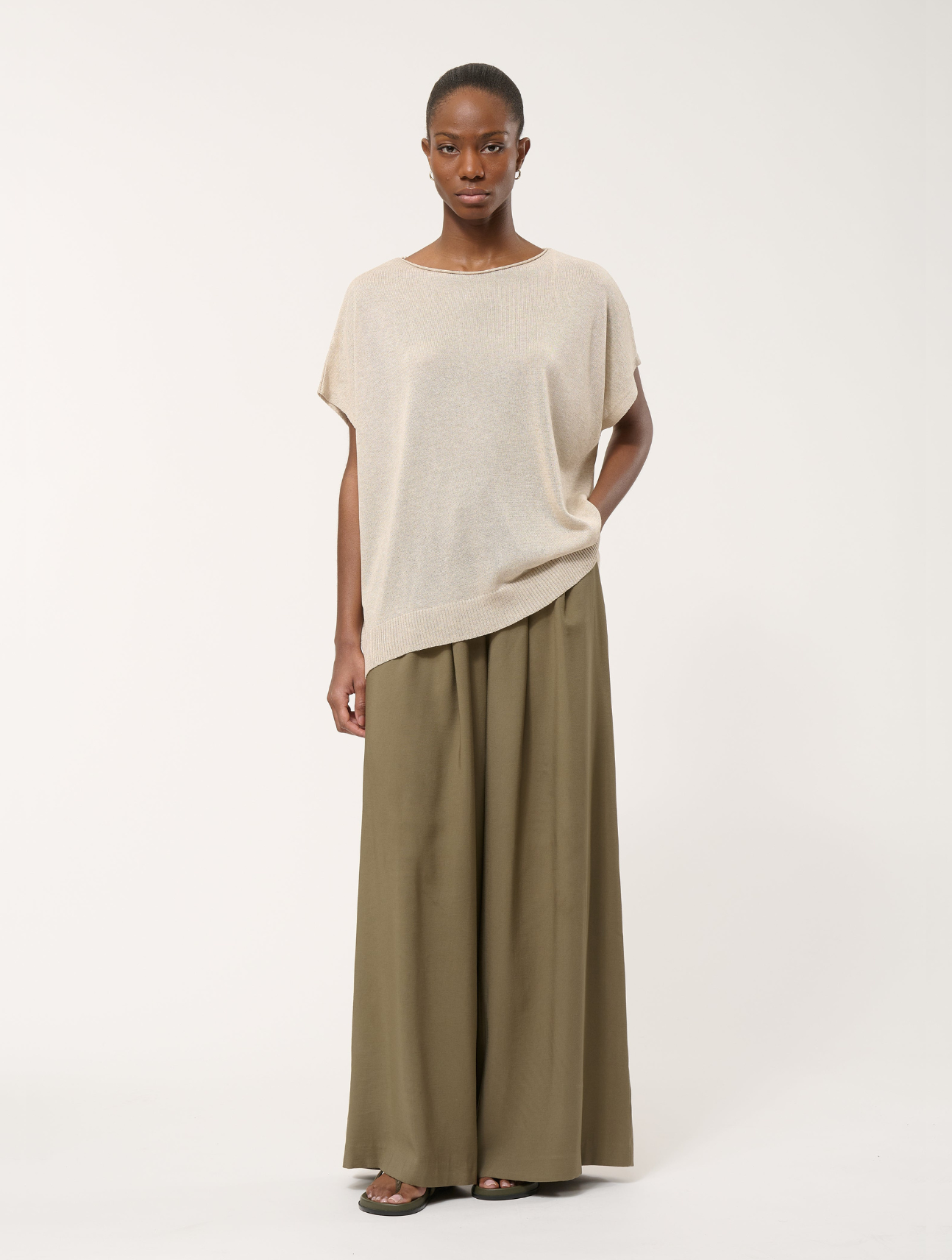 Loreo Fine Knit Sweater