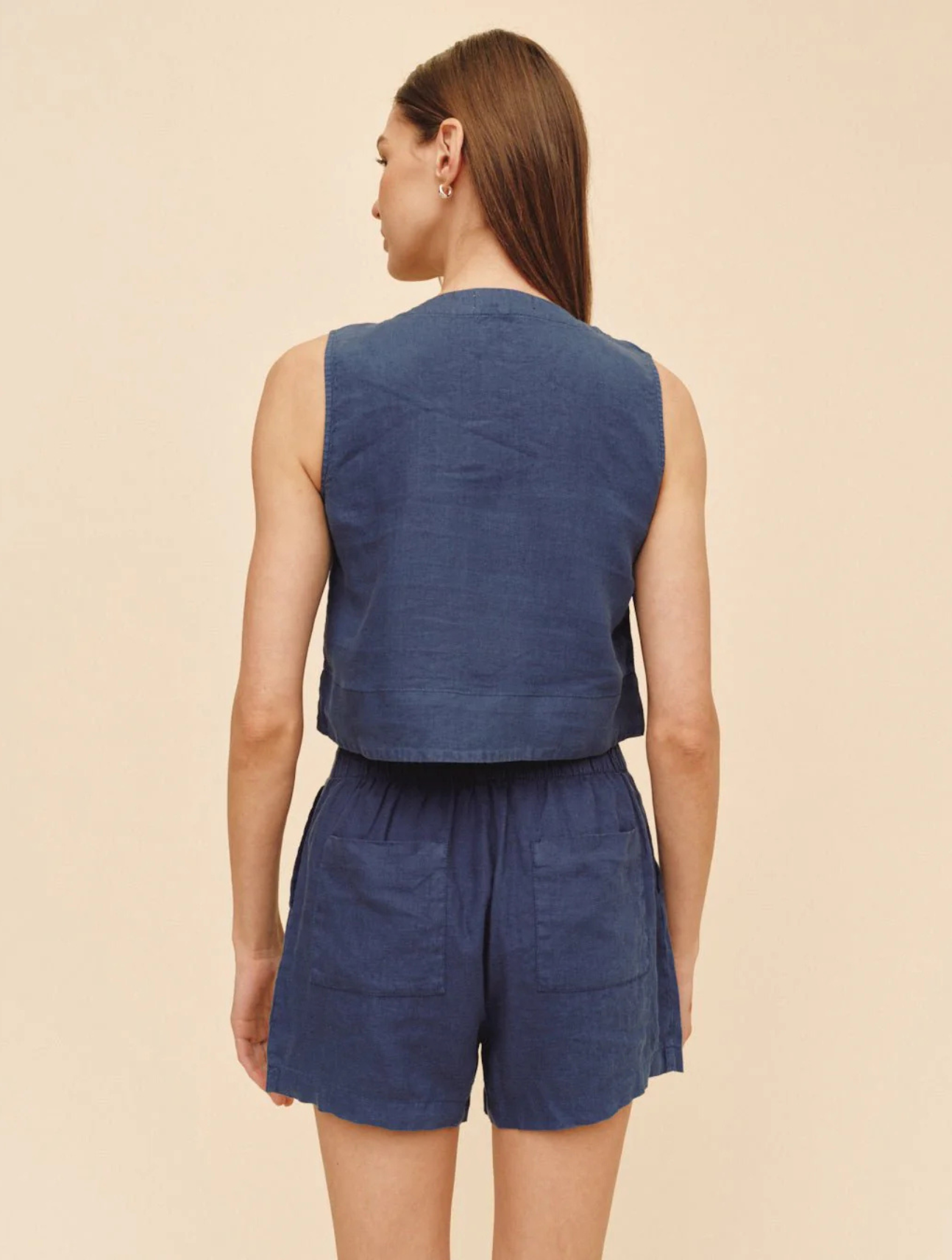 Sleeveless Half Placket Top