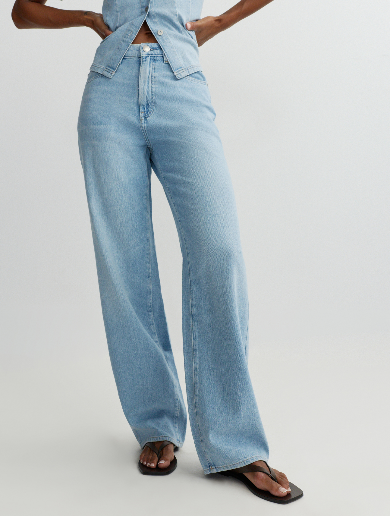 Kaylen Soft Curve High Rise