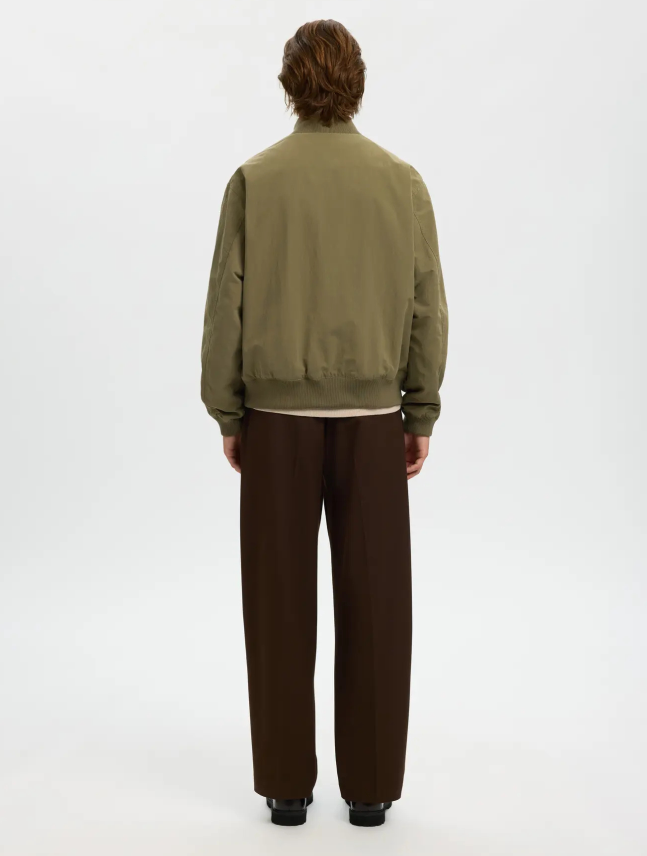 Dylan Relaxed Bomber