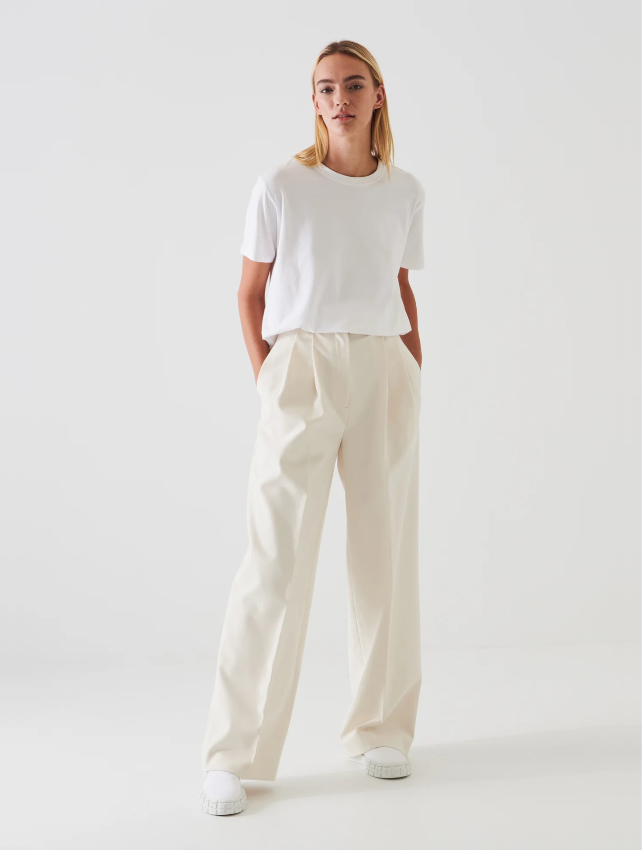 Iconic Pima Cotton Stretch Boyfriend T-Shirt