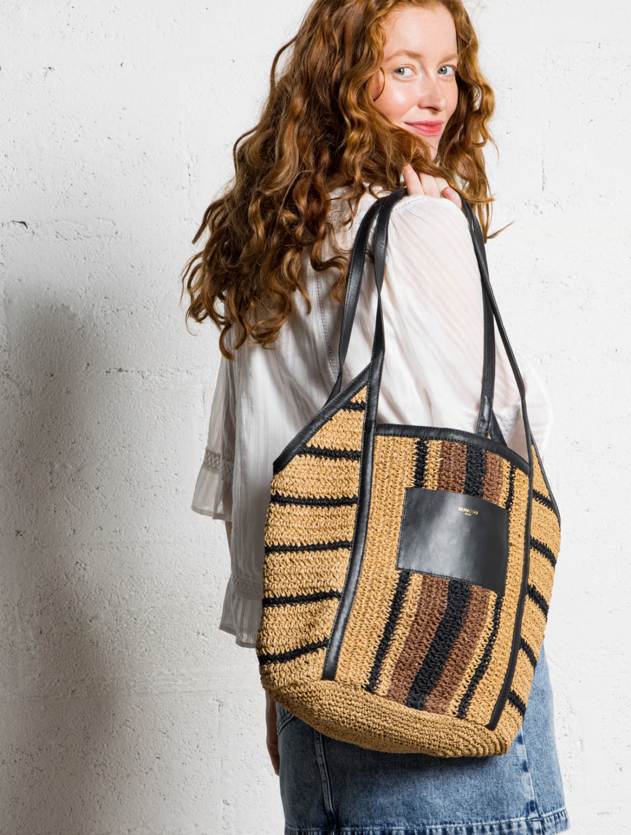Akael Bag