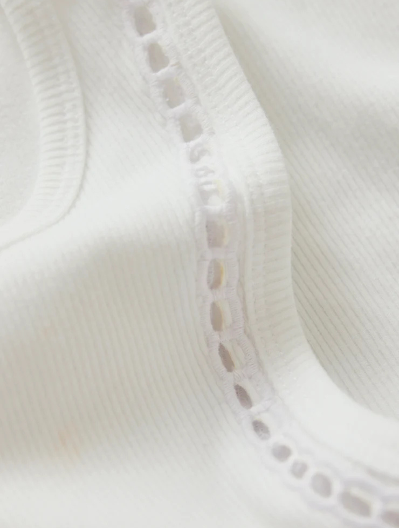 Boa Rib Tank