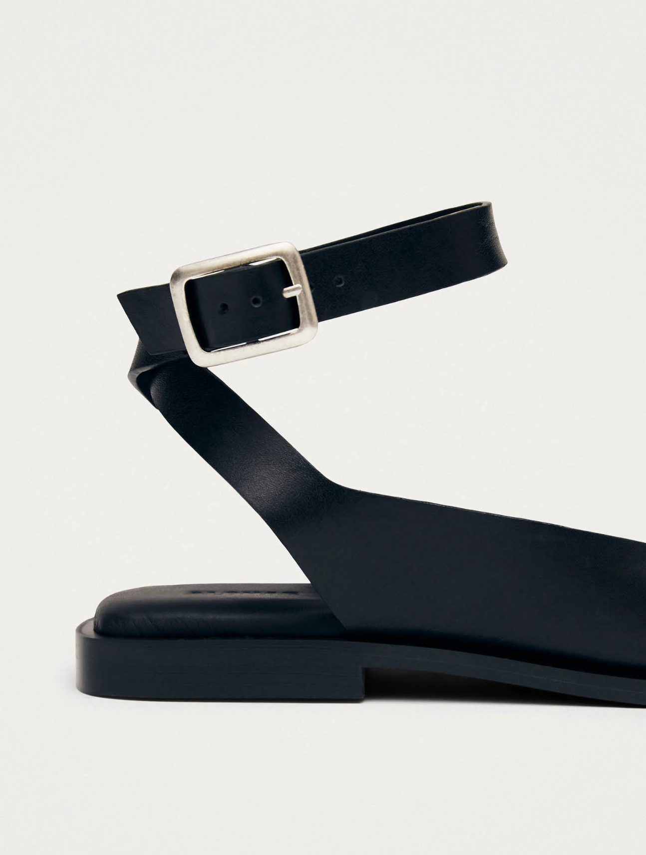 Tebas Leather Sandals