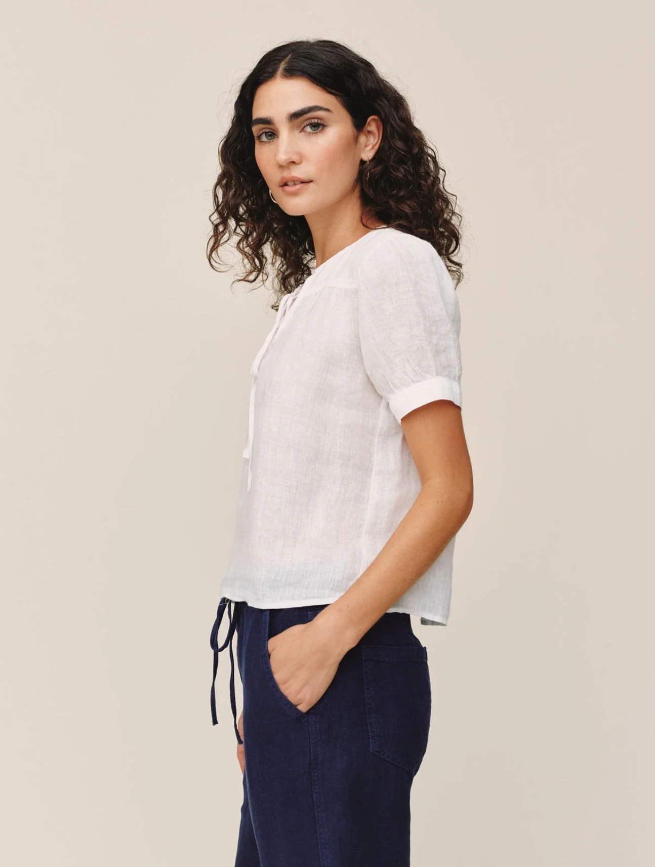 Short Sleeve Flowy Pullover Top