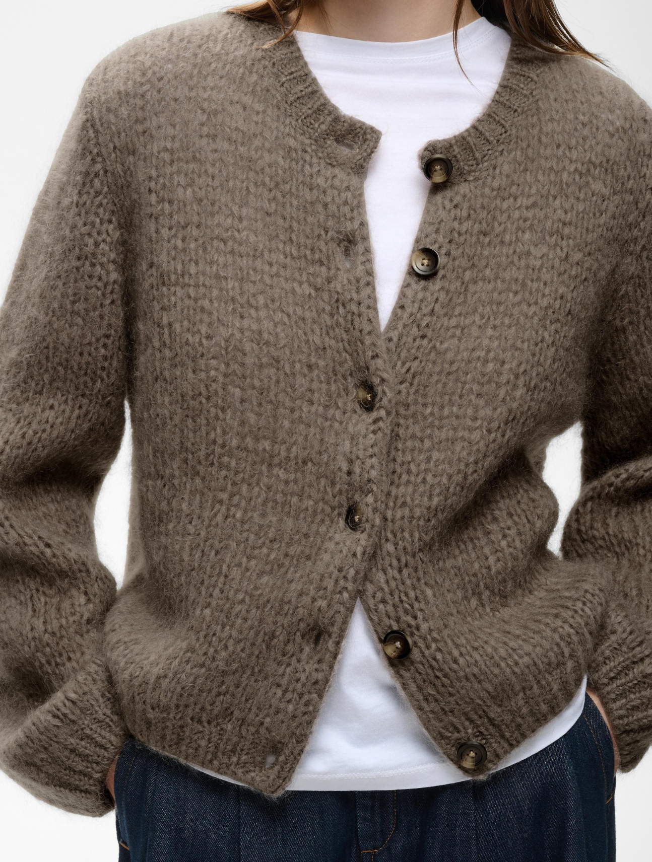Jetra Cardigan