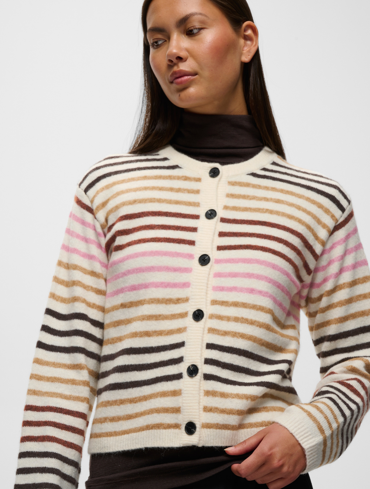 Guna Cardigan