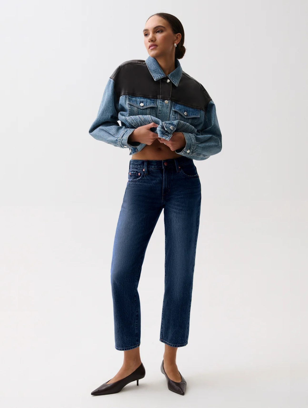 Issa Mid Rise Relaxed Ankle Straight