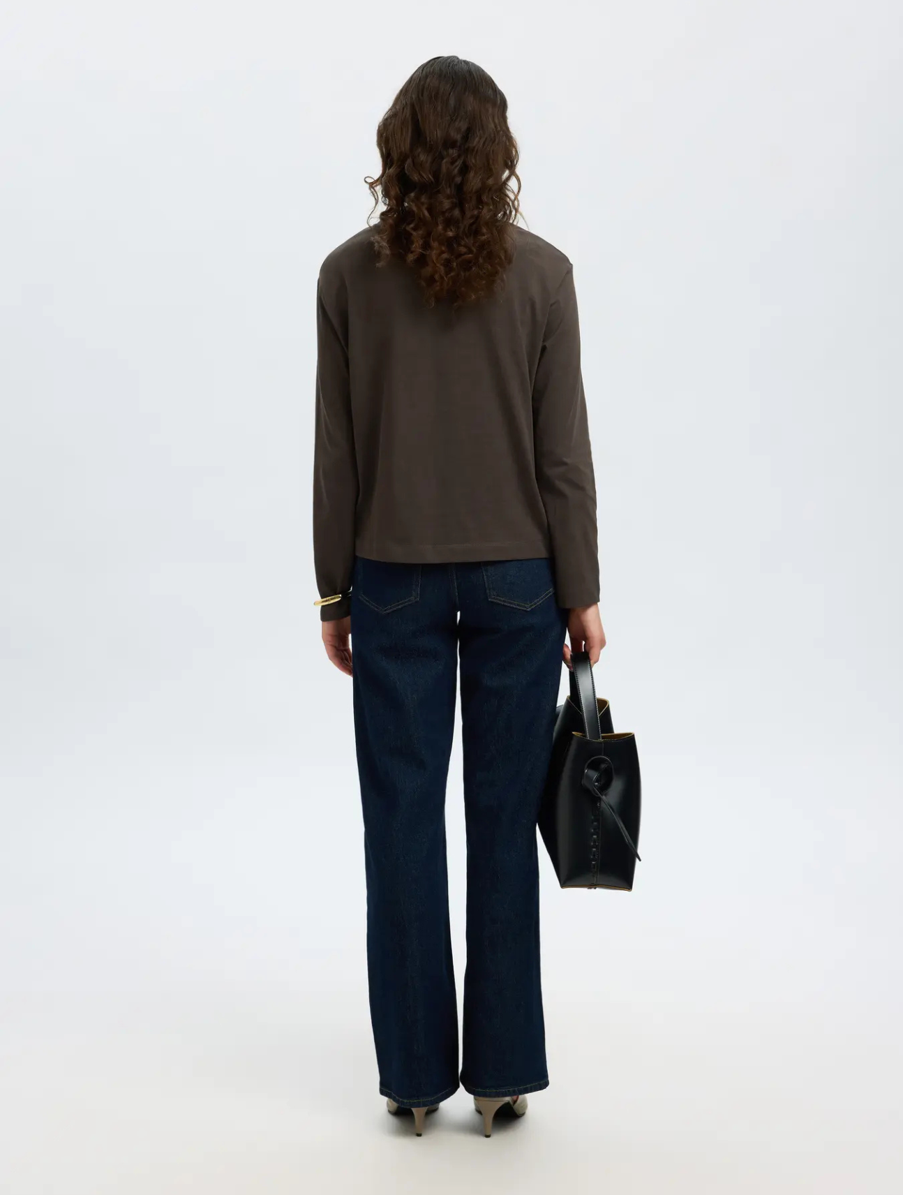 Essential Long Sleeve Boxy Tee