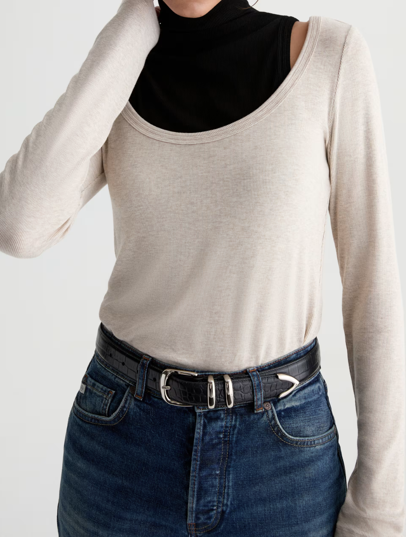 Gia Long Sleeve