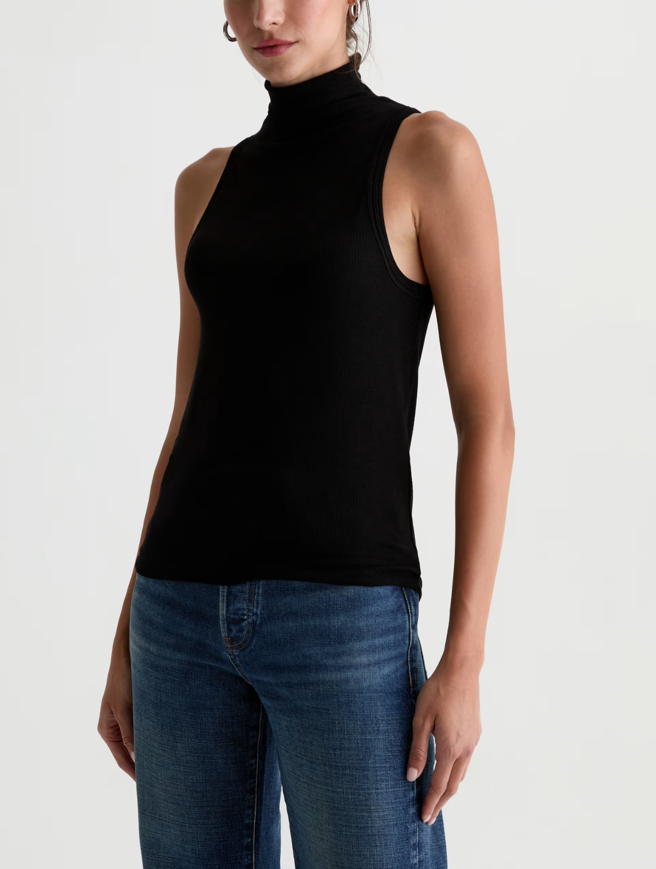 Faey Sleeveless Turtleneck