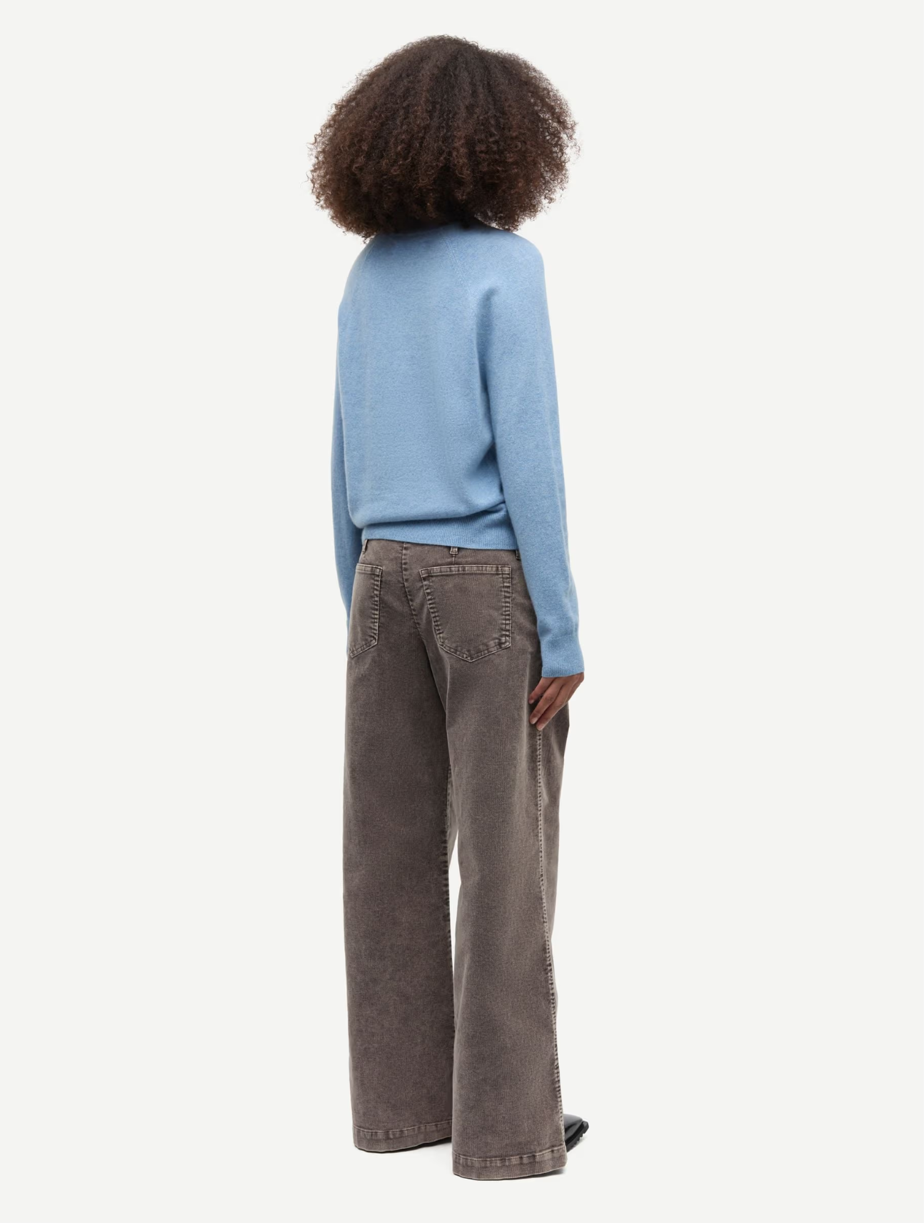 Boston O-Neck Sweater