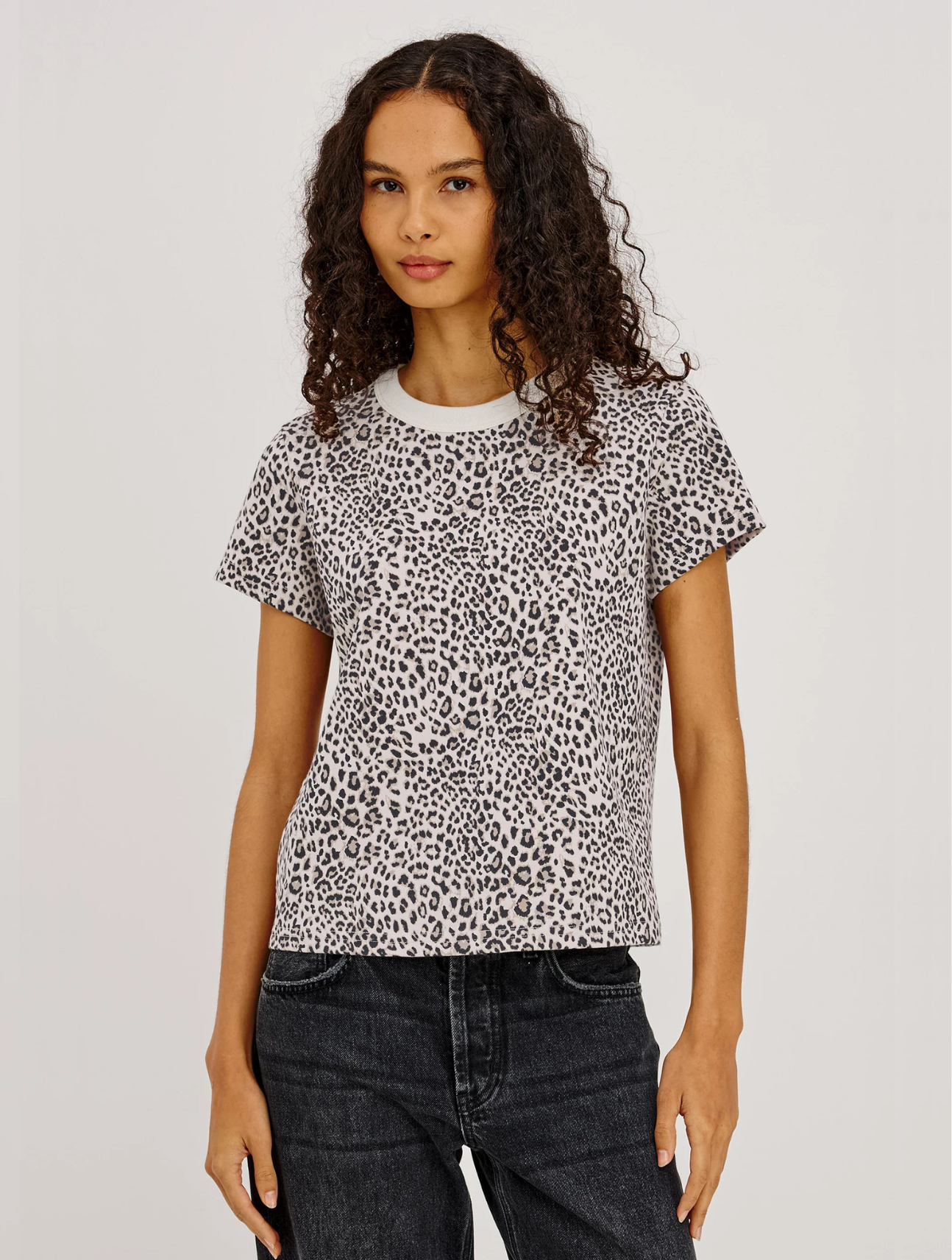 Girlfriend Tee