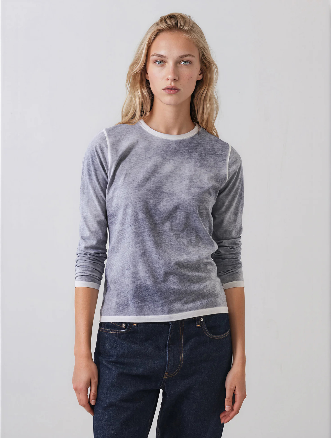 Reverse Spray Lightweight Long Sleeve