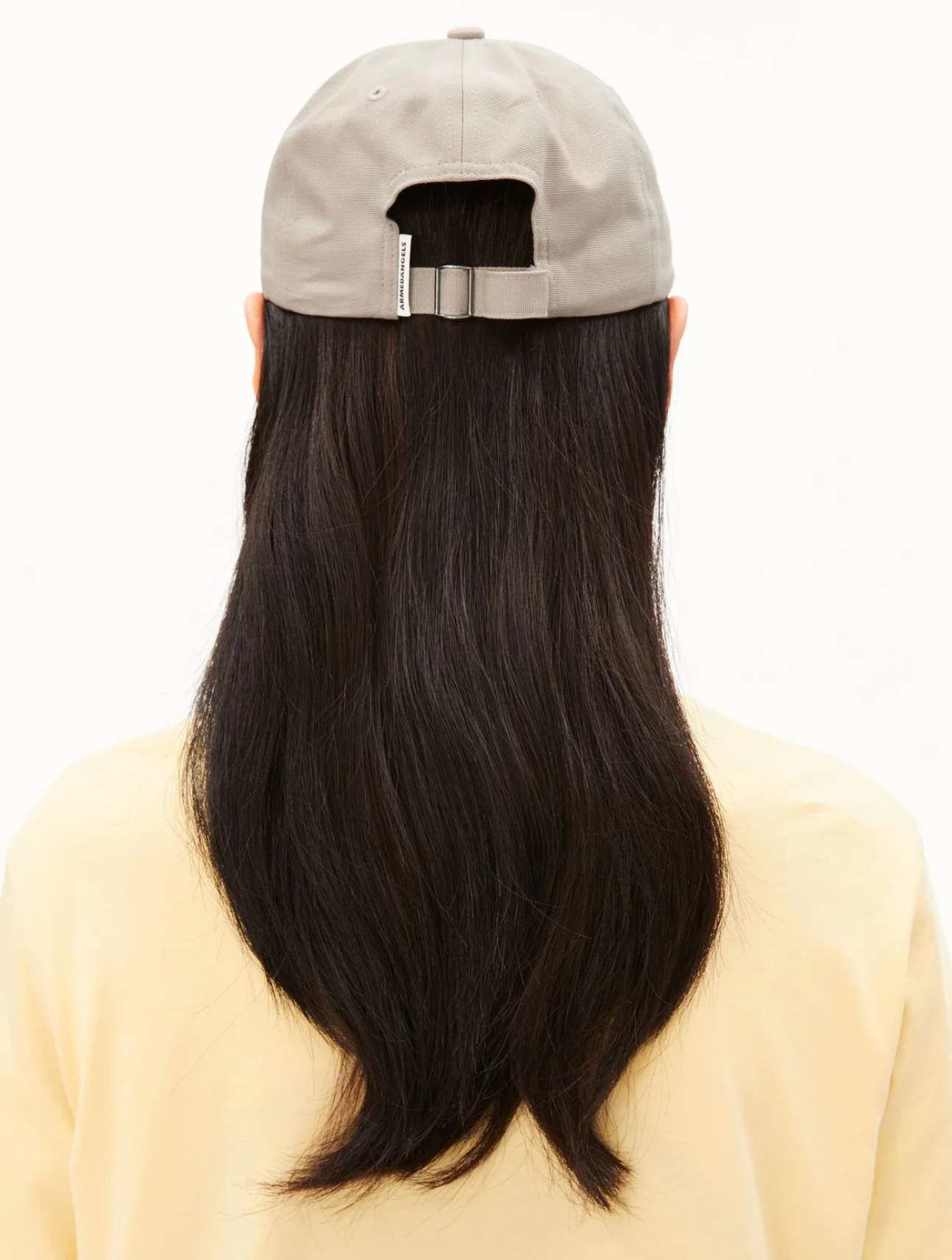 Yenaas Bold Cap