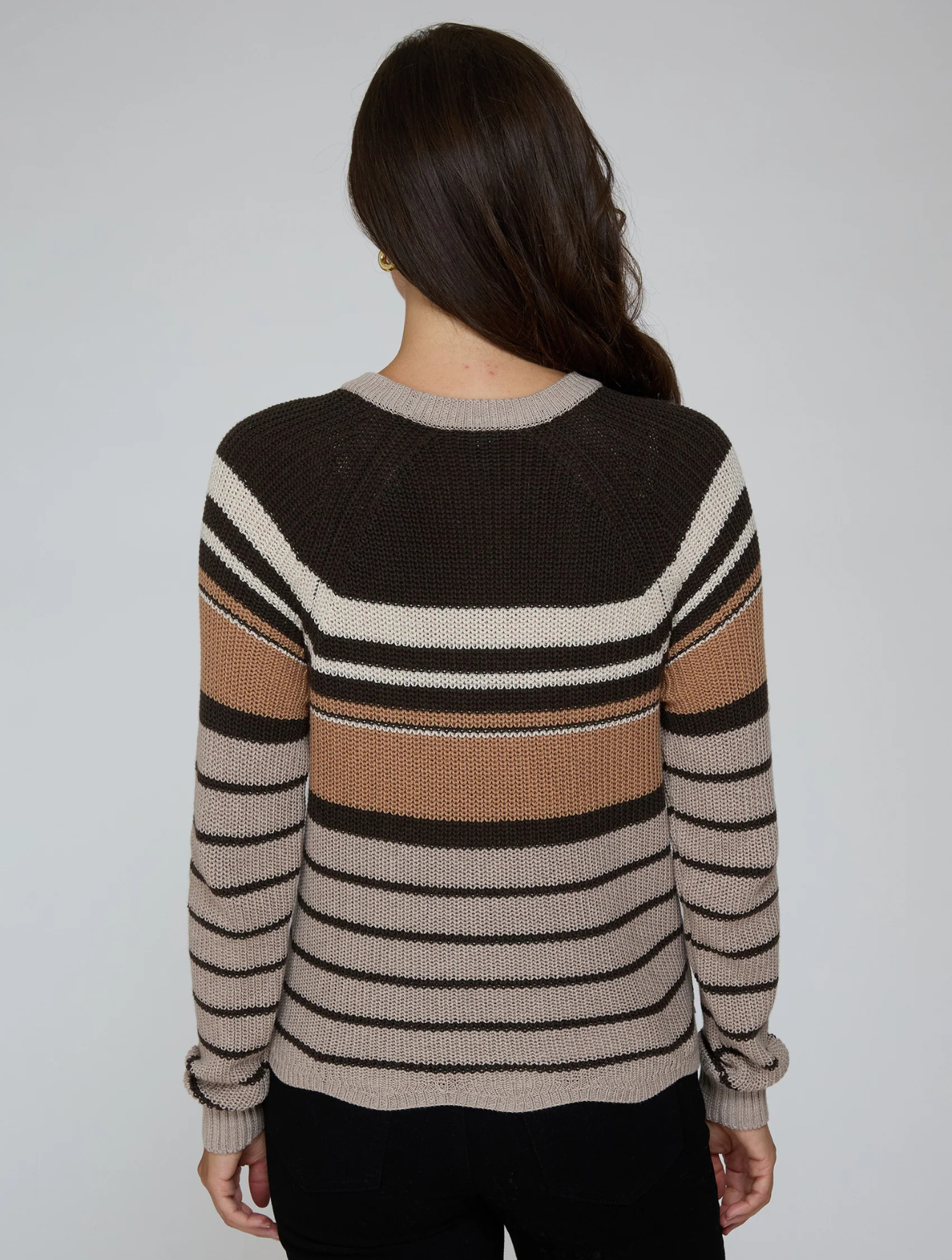 Engineered Stripe Scalloped Shaker Crew