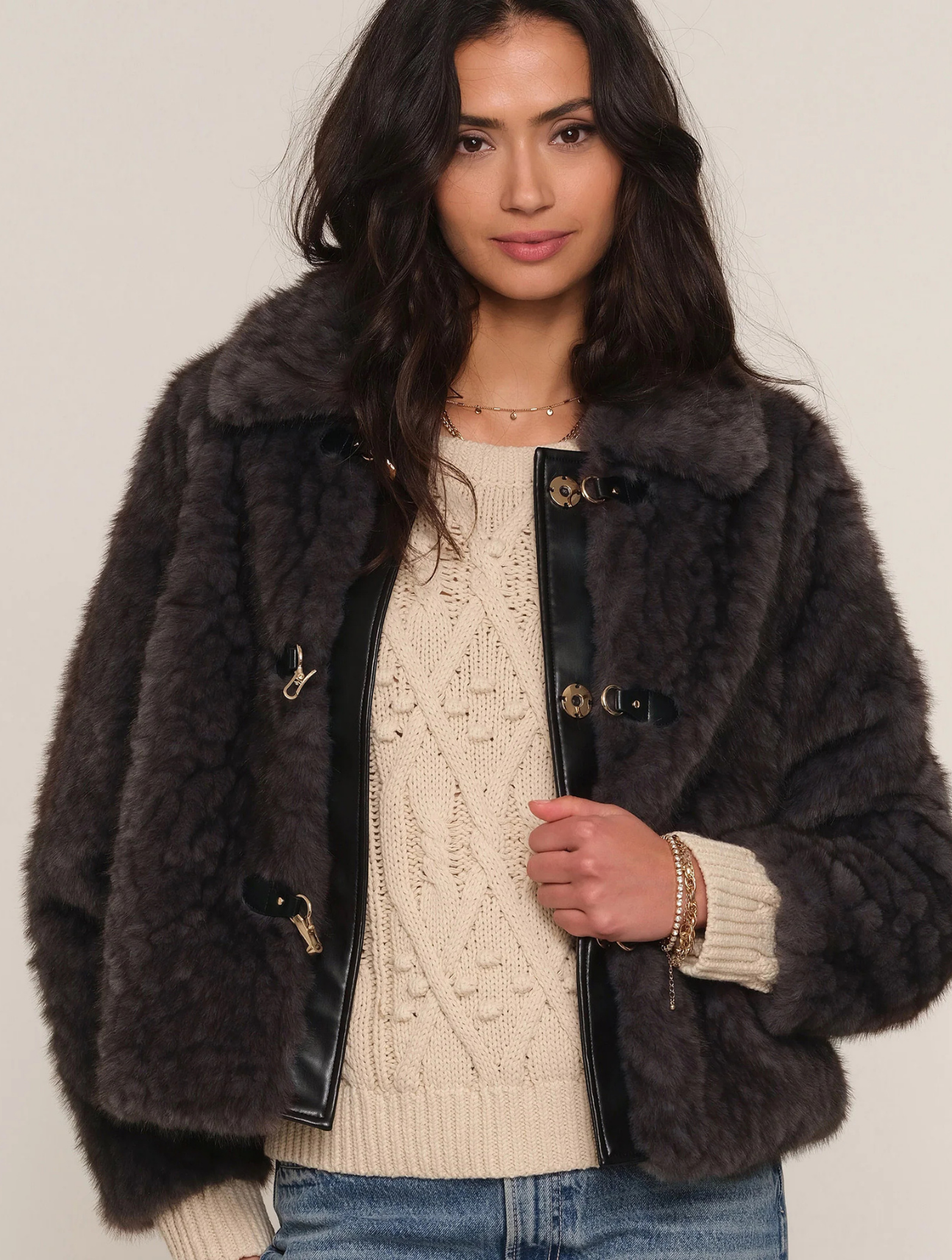 Dela Jacket