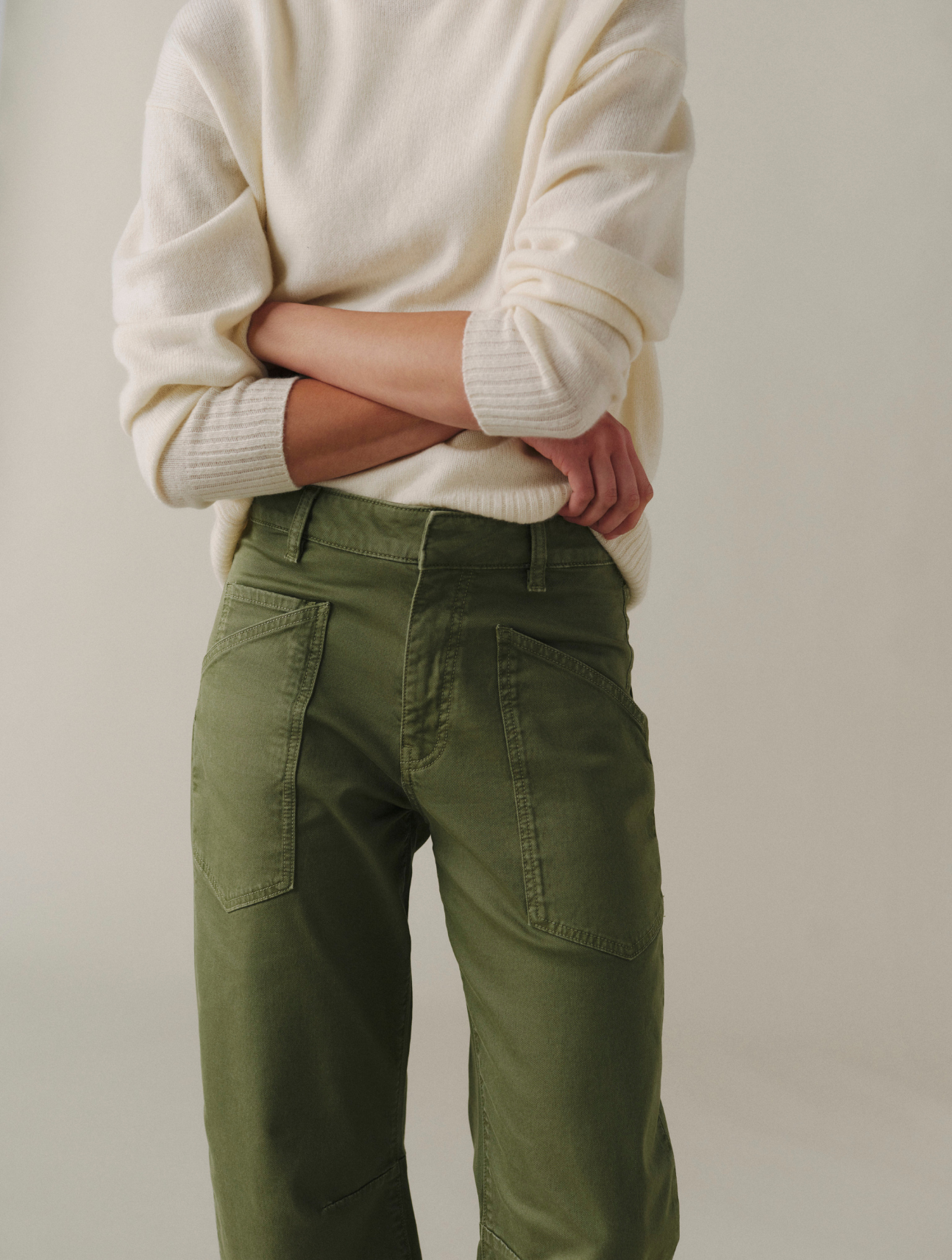 BNA Soft Curve Barrel Jeans