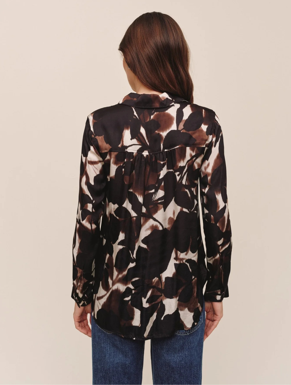 Long Sleeve Round Hem Button Down
