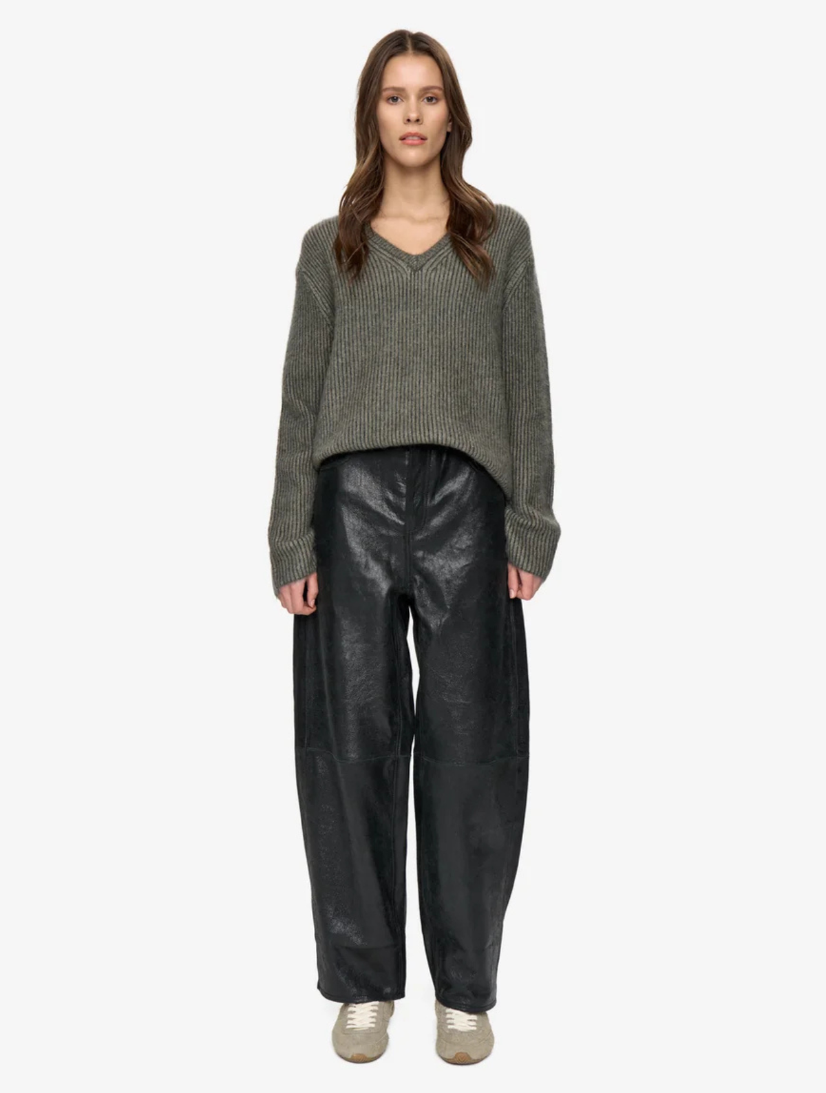 Gina V-Neck Jumper