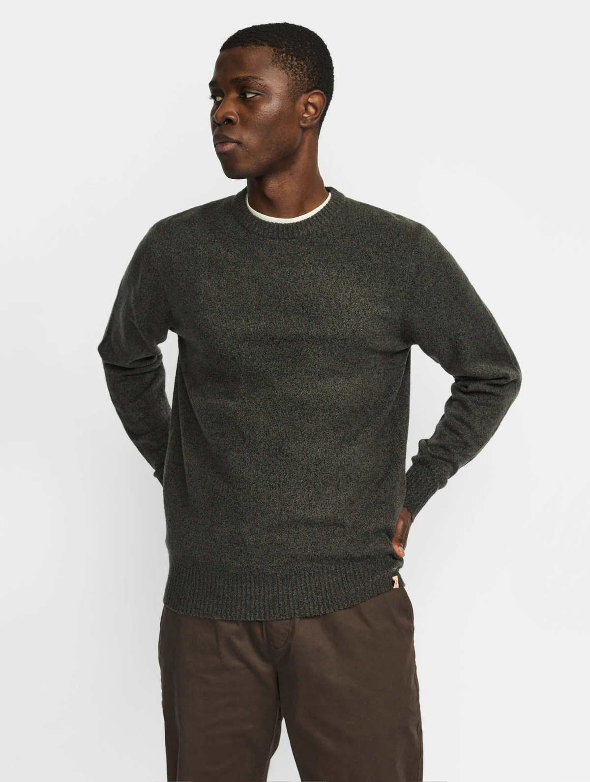 6537 Knit Sweater