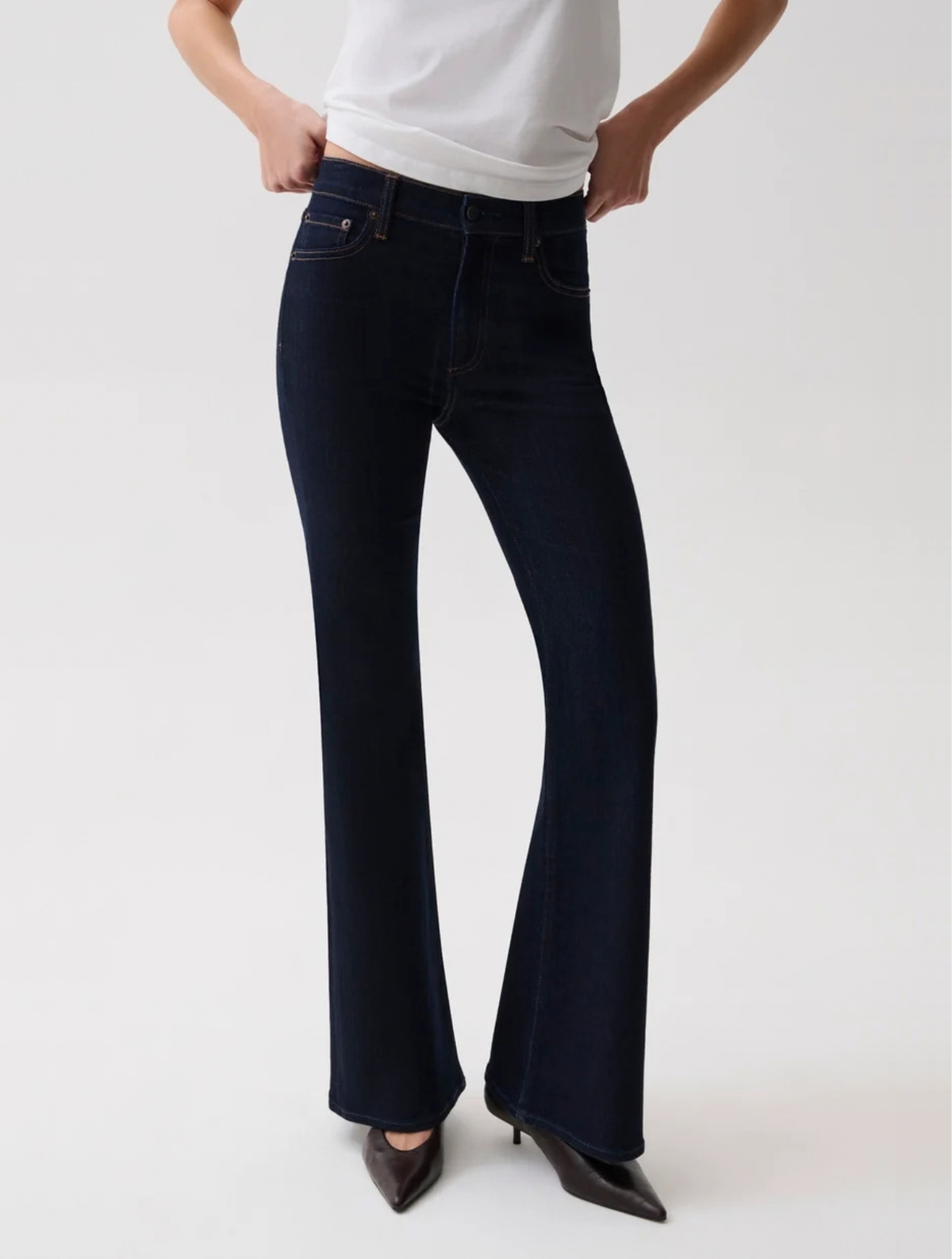 Kinsley Mid Rise Ultra Flare