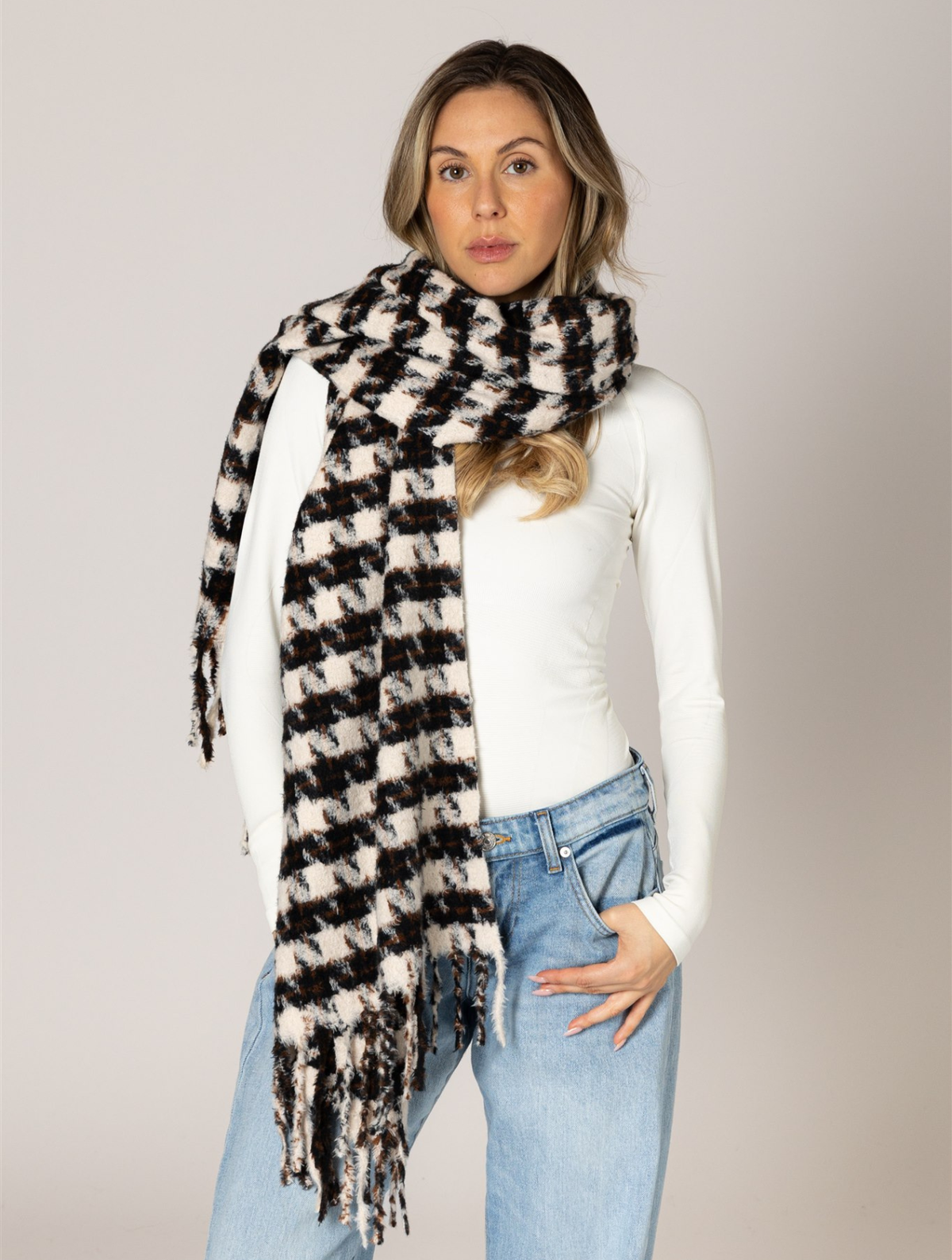 Houndstooth Supersoft Scarf