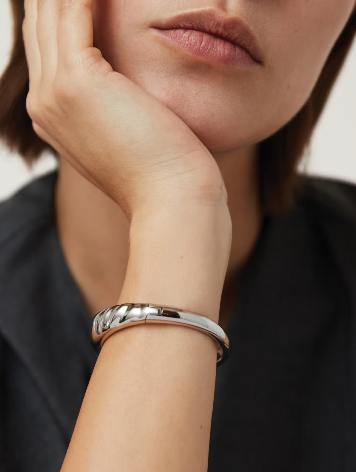 Nelle Bangle