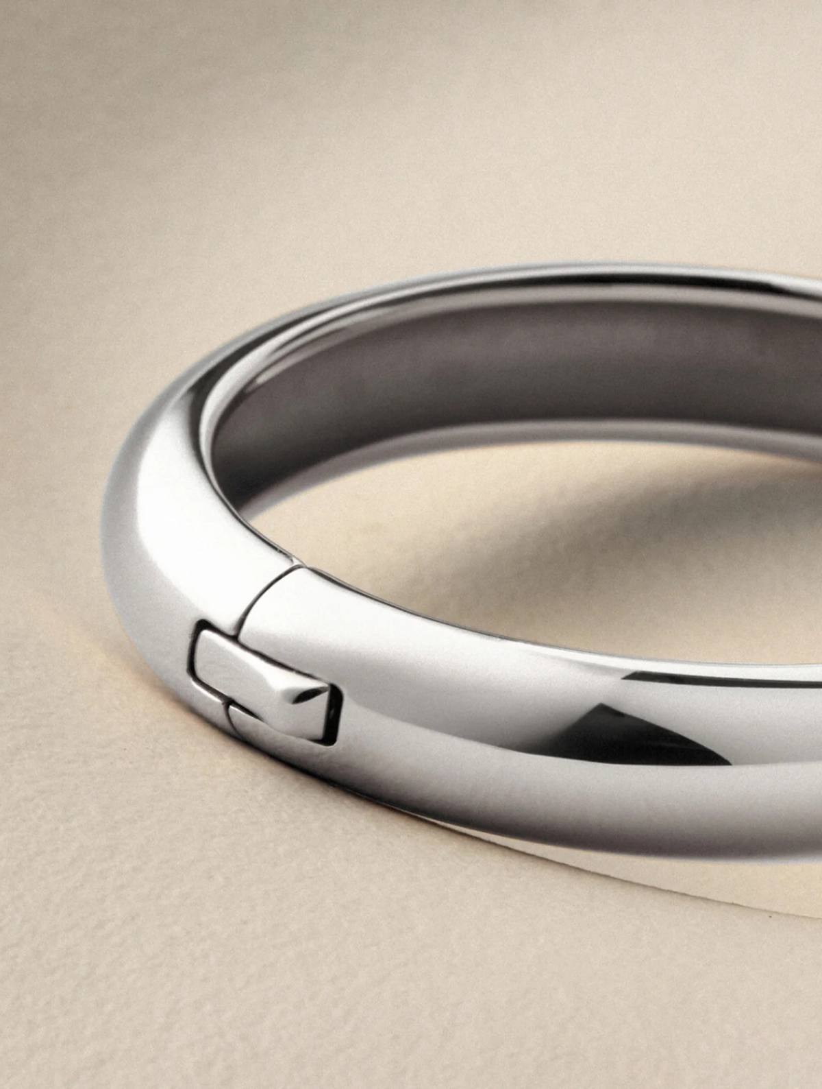 Gia Mega Bangle