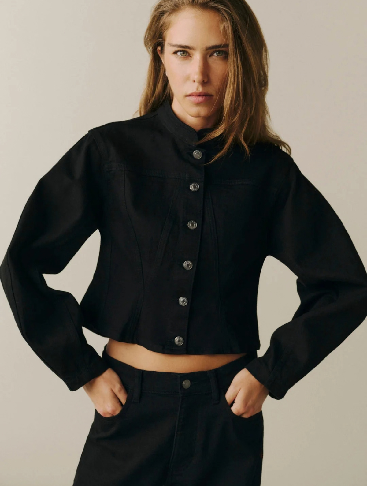 BNA Soft Curve Barrel Jeans