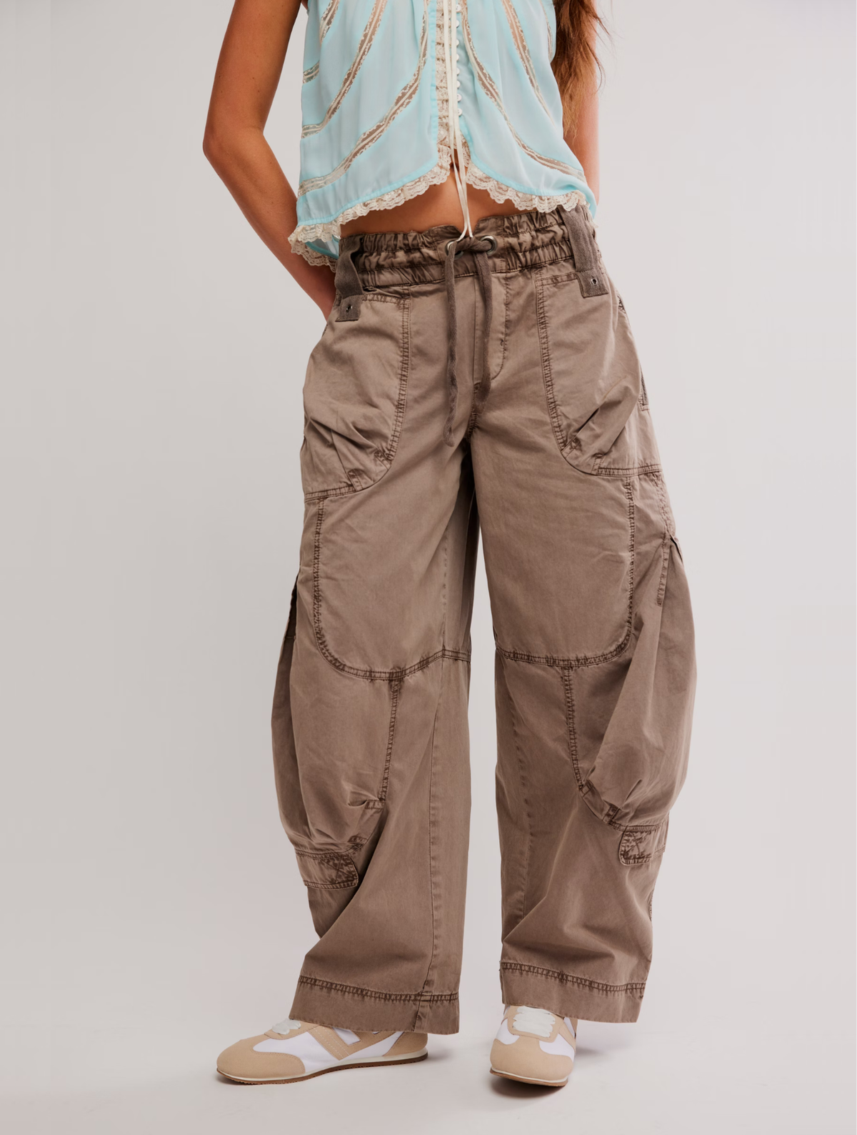 On Set Pull-On Cargo Pants