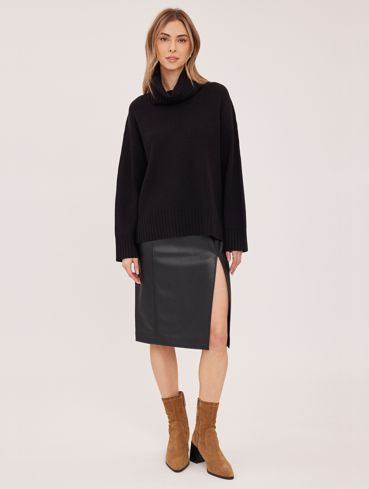 Runa Sweater