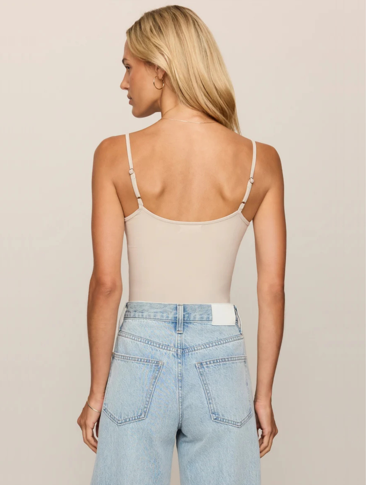Luxe Smooth Essential Tank
