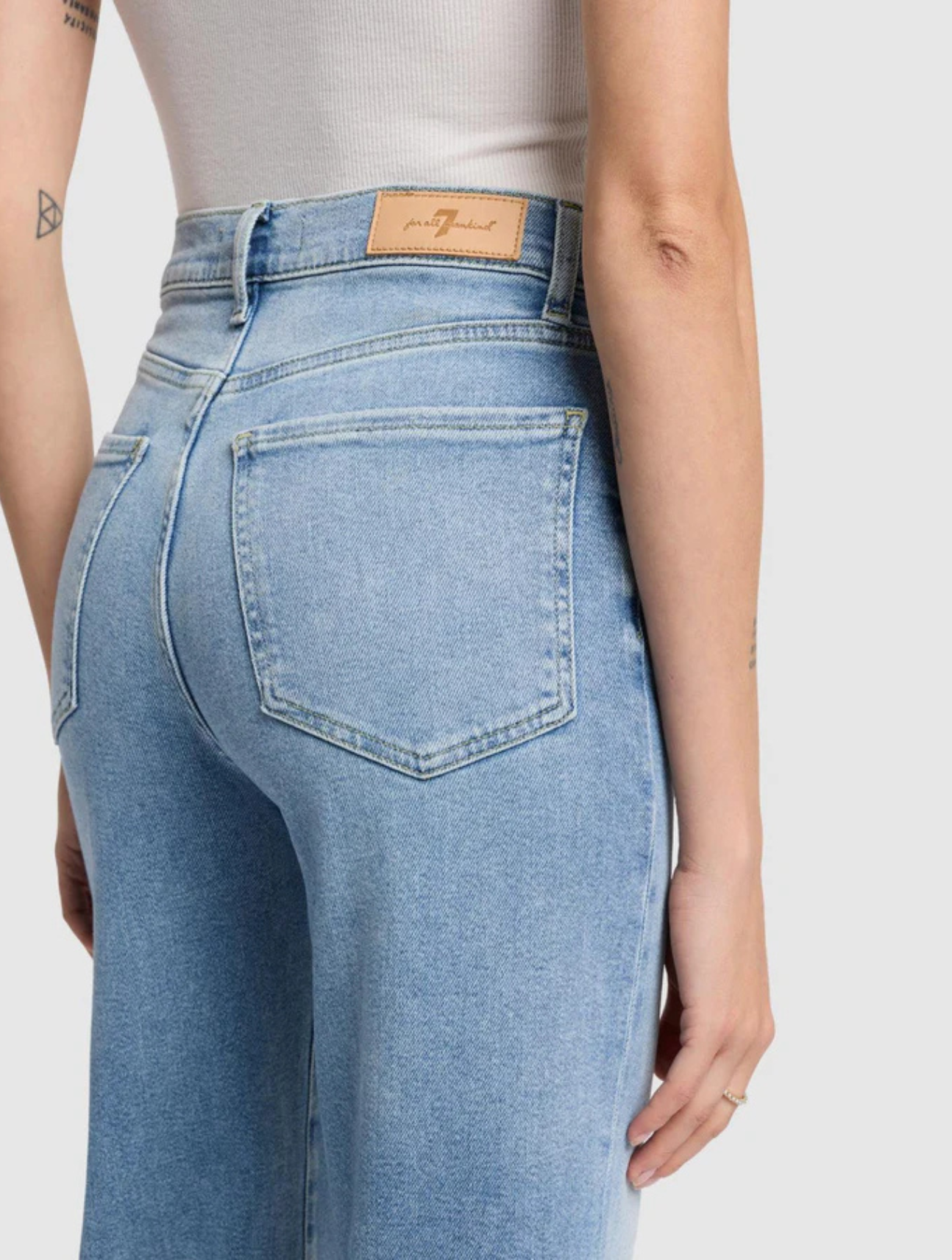 Luxe Vintage Ultra High Rise Jo